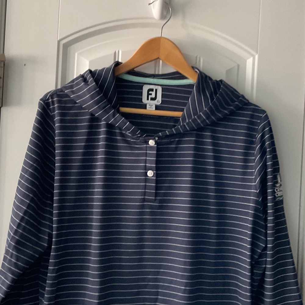 Women’s FootJoy Hoodie with 3/4” sleeves